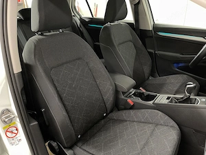 Volkswagen Golf - imagine 10