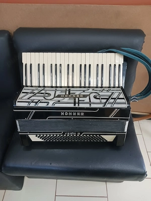 Acordeon Hohner Verdi 120 bas