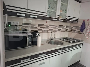 Apartament 3 camere, 63 mp, zona Găești - imagine 10