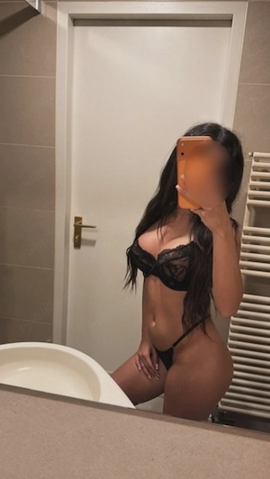 Doar deplasări ,câteva zile în oraș la tine! party girl !! new 