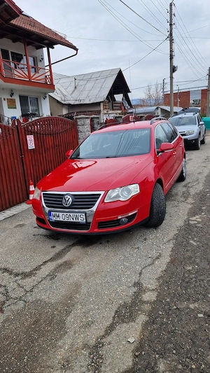 VW Passat Highline 2010 2.0 TDI BlueMotion Technology | 201.000 km | Navi | Climatronic 2 set roti