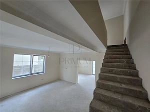 Duplex modern - la asfalt - personalizare interioara - imagine 8