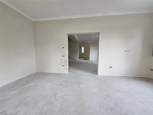 Duplex modern - la asfalt - personalizare interioara - imagine 11