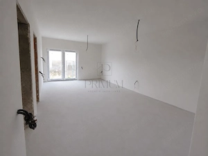 Duplex pe plan - asfalt - canalizare - personalizare interioara - imagine 2