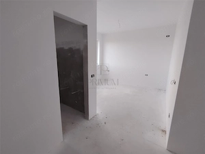 Duplex 5 camere - 3 bai - dormitor la parter - desing modern - imagine 5