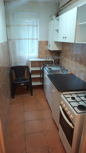 PF, Podu Ros , închiriez apartament 2 camere,D,CT, centrală termică, aer condiționat, Palas, Centru - imagine 8