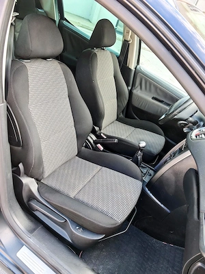   Peugeot 207 SW - An 2011 - Euro 5 - 1.6 hDi - - imagine 9