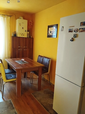 Vand in Tudor,apartament cu 2 camere,str Rodniciei,confort 1,decomandat ,etajul 4 ,2 balcoane. - imagine 9