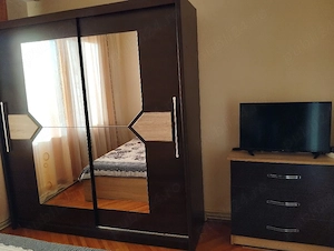 Vand in Tudor,apartament cu 2 camere,str Rodniciei,confort 1,decomandat ,etajul 4 ,2 balcoane. - imagine 3