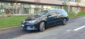 Toyota Auris 1.8 hibryd cu 155.000 km originali! - imagine 1