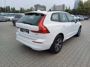Volvo XC 60 2022 B5AWD garantie - imagine 3