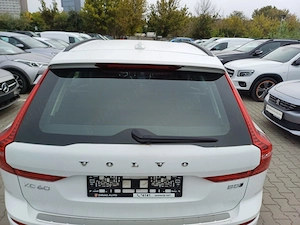 Volvo XC 60 2022 B5AWD garantie - imagine 6