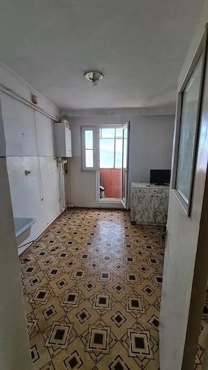 Ap. 2 camere dec. Micro 18, strada Brailei