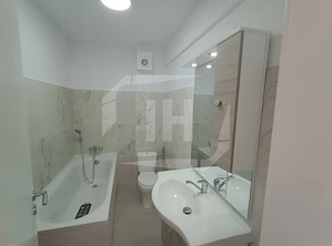 Apartament 3 camere, parcare, finisat, intermediar, curte, zona Pod Ira - imagine 7
