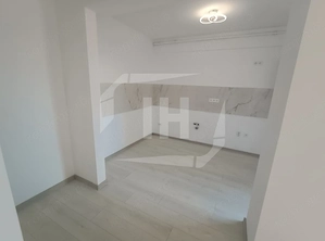 Apartament 3 camere, parcare, finisat, intermediar, curte, zona Pod Ira - imagine 6
