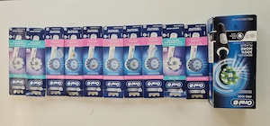 Periuta oral B și accesorii