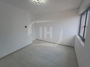 Apartament 3 camere, parcare, finisat, intermediar, curte, zona Pod Ira - imagine 9