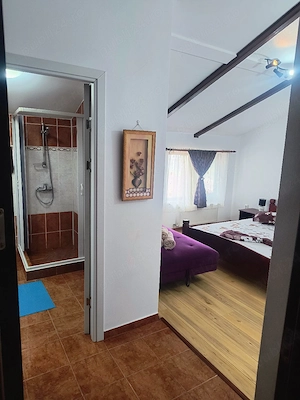 Casa Dyny 2 Mai ofera cazare - imagine 4