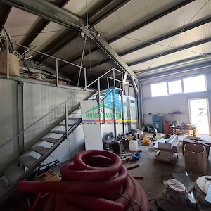 Proprietate industrială cu hală metalică, birouri și teren – Golești - imagine 3