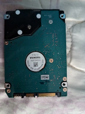 vând hard disc sata 
