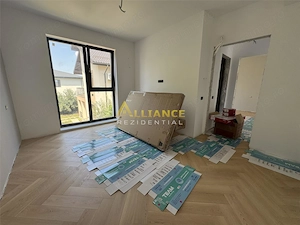 Vila tip DUPLEX  5 camere- 4 bai, curte 250 MP - imagine 8