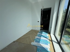 Vila tip DUPLEX  5 camere- 4 bai, curte 250 MP - imagine 10