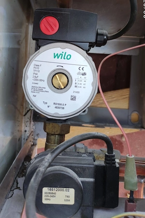 Pompă Wilo RS 15 6 - 3P ca nouă