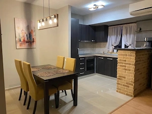 Apartament cu 3 camere-PENTHOUSE in Tatarasi-Green Park - imagine 5