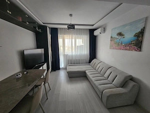 PROPRIETAR -Inchiriez Ap 3 camere langa metrou