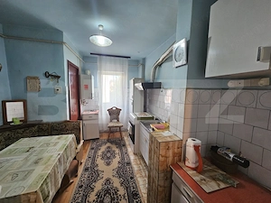 Apartament cu 4 camere, 77 mp, etaj 2, zona Dallas - Aiud - imagine 11