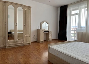 Apartament spatios 3 camere in Selimbar - imagine 3
