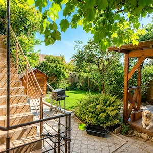 Proprietar vând casă P+1E+M, cu 8 camere în Ghiroda - imagine 2
