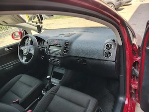 vând golf 6 plus 5300 euro negociabil