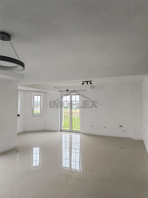 Casa Tip Apart Hotel cu 3 Apartamente Independente - imagine 13