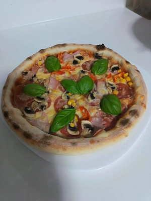 Caut de muncă ca Bucătar sau Pizzar 