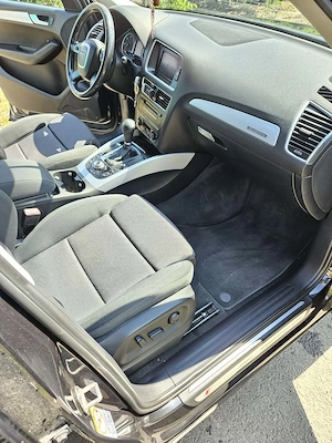 Vând urgent Audi Q5 quattro - imagine 9