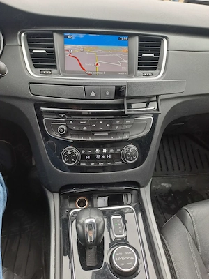 Peugeot 508 hybrid  - imagine 10