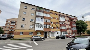 Apartament 3 camere, loc de parcare, Zona Mercur, Str. Vânătorilor - imagine 18