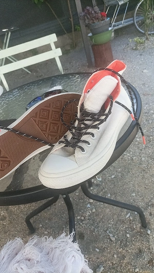 discret ofer servicii pentru 