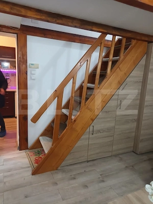 Garsonieră -cat un apartament - spațioasă de vânzare - Central  - imagine 7