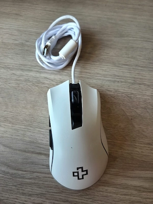 mouse gaming QWERTYkey alb