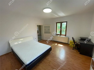 Apartament 3 camere decomandate curte comuna din zona Tiglari Sibiu - imagine 4