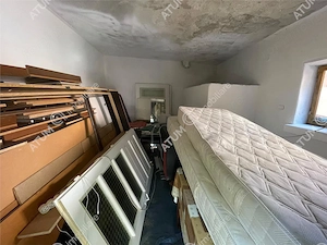 Apartament 3 camere decomandate curte comuna din zona Tiglari Sibiu - imagine 16