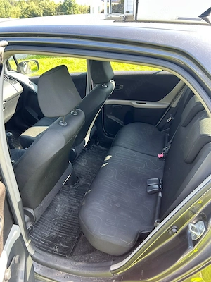 Toyota Yaris 2009 - imagine 4