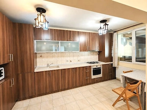 Vanzare Casa  - Vila - Prelungirea Ghencea - Margelelor - teren 300mp -  mobilat - utilat - 225000E- - imagine 7