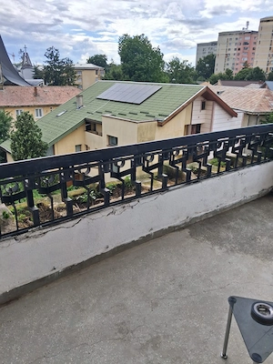 Inchiriez apartament 4 camere - imagine 2