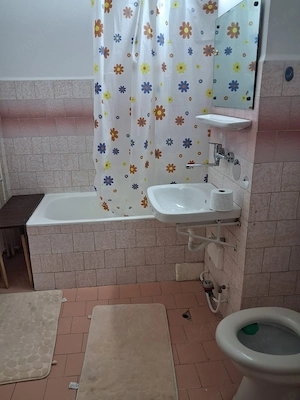 Inchiriez apartament 4 camere - imagine 9