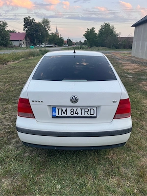 Vand Volkswagen Bora 1.6 benzina cutie automata - imagine 2