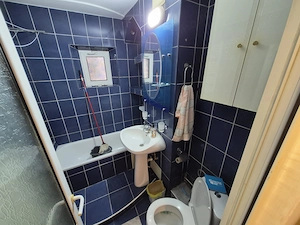 De inchiriat apartament cu 3 camere, etaj 3, Micro 16, 450 euro - imagine 5