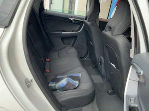 Volvo XC60 Automatic, Diesel an 2017 - imagine 3